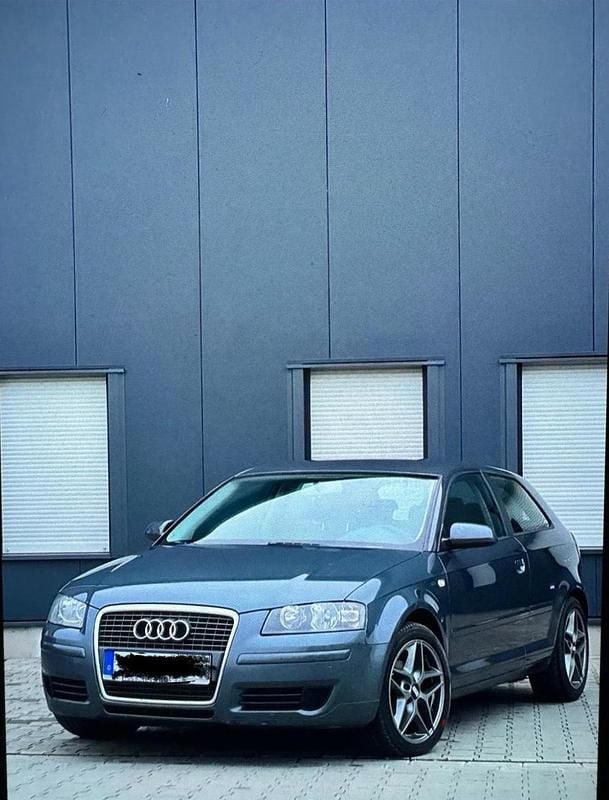 Gebraucht Audi A3 Attraction 105 PS (77 kW) 2007 Grau Kleinwagen