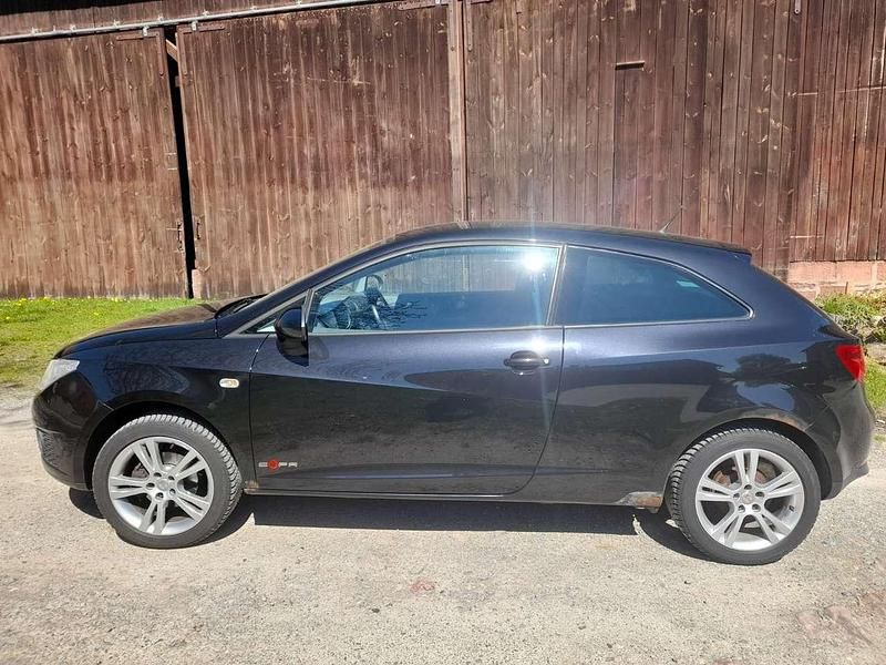 Second-hand Seat Ibiza SC Reference 86 CP (63 kW) 2011 Negru Hatchback