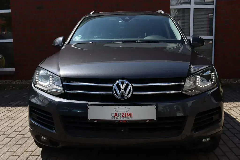 Gebraucht VW Touareg Terrain Tech 245 PS (180 kW) 2013 Grau SUV