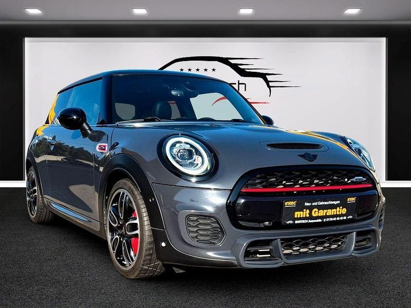 Gebraucht Mini John Cooper Works 231 PS (169 kW) 2019 Grau Kleinwagen