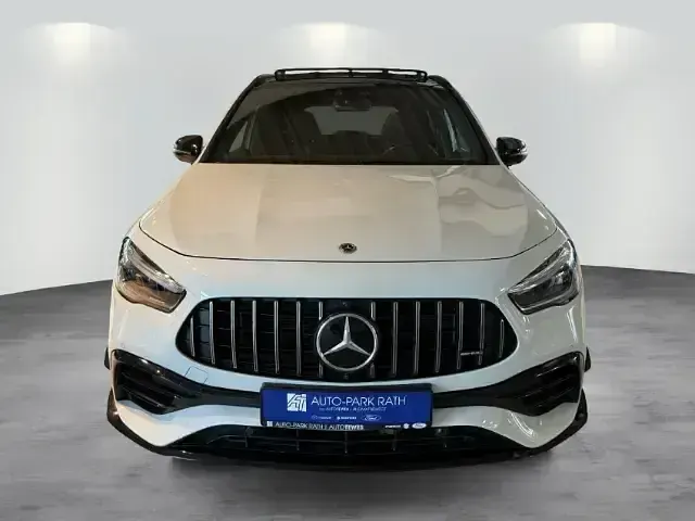 Gebraucht Mercedes GLA45 AMG AMG 421 PS (309 kW) 2023 Digitalweiss metallic SUV