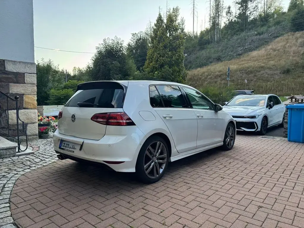 Gebraucht VW Golf VII Allstar 150 PS (110 kW) 2016 Weiß Limousine