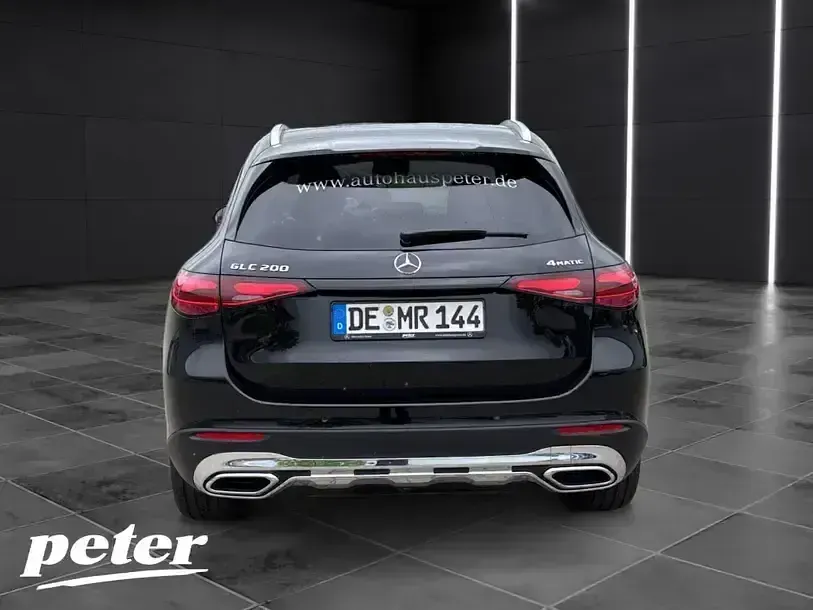 Gebraucht Mercedes GLC200 Avantgarde 204 PS (150 kW) 2026 Metalliclack obsidianschwarz m SUV