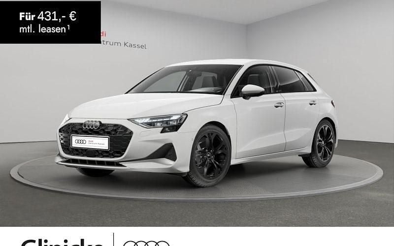 Weiß Neu 2025 Audi A3 Sportback Advanced Plus Limousine | 34.190 € (Superpreis) - Bild 1/4