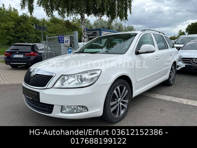 Weiß Gebraucht 2010 Skoda Octavia Limousine | 3.200 € (Superpreis) - Bild 1/4