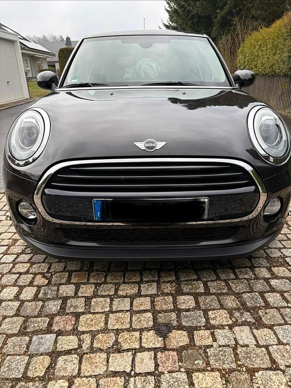 Gebraucht Mini Cooper 136 PS (100 kW) 2016 Braun Kleinwagen