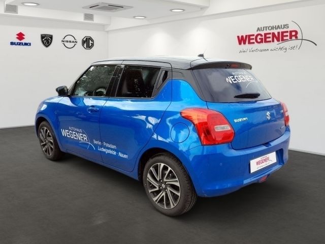 Gebraucht Suzuki Swift Comfort+ 83 PS (61 kW) 2023 Speedy blue/super black p Kleinwagen