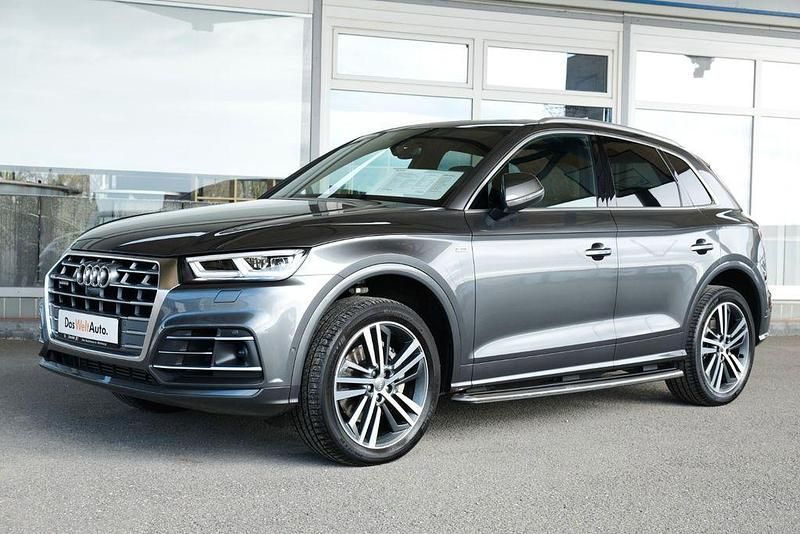Grau Gebraucht 2020 Audi Q5 Sport SUV | 36.500 € (Guter Preis) - Bild 1/4