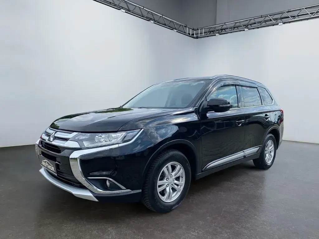 Gebraucht Mitsubishi Outlander 150 PS (110 kW) 2016 Schwarz SUV