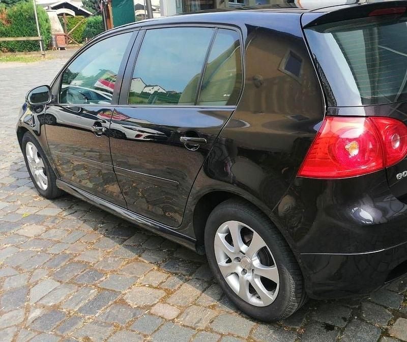 Gebraucht VW Golf IV 102 PS (75 kW) 2005 Schwarz Limousine