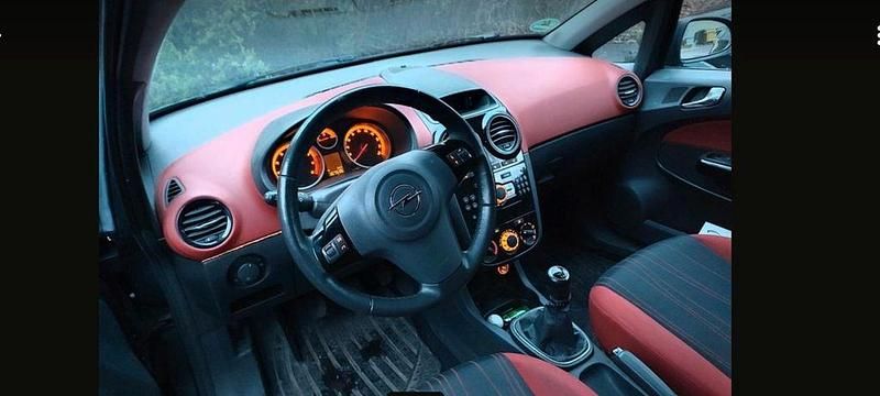 Gebraucht Opel Corsa Selection 69 PS (50 kW) 2010 Blau Kleinwagen