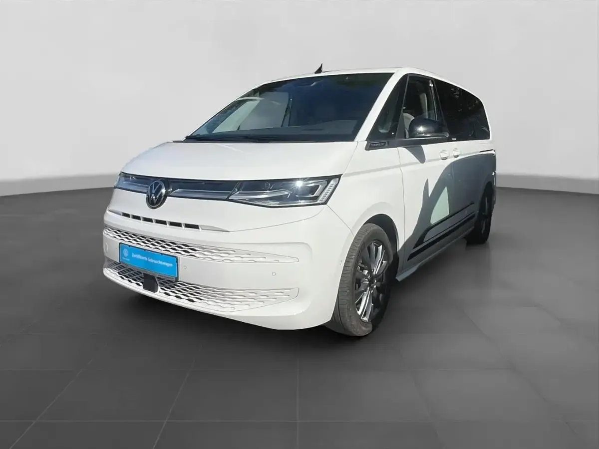 Używany VW Multivan Energetic 218 KM (160 kW) 2022 Biały Minivan