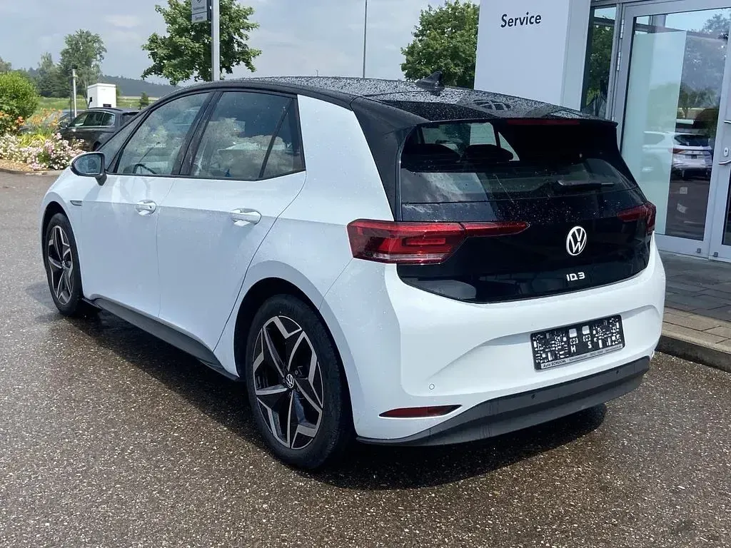 Gebraucht VW ID.3 Pro 150 kW (204 PS) 2023 Weiß Kleinwagen
