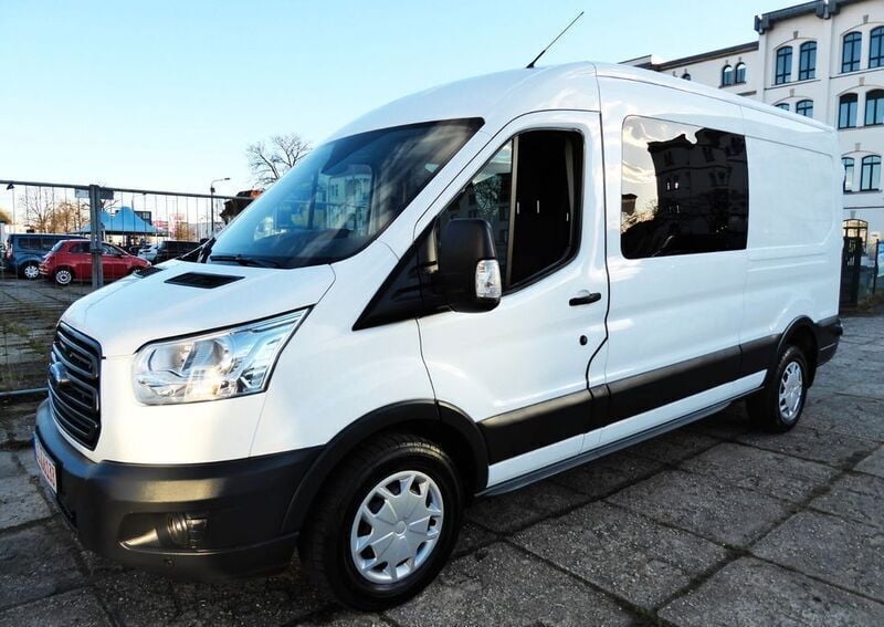 Weiß Gebraucht 2018 Ford Transit Van / Kleinbus | 19.999 € (Fairer Preis) - Bild 1/4