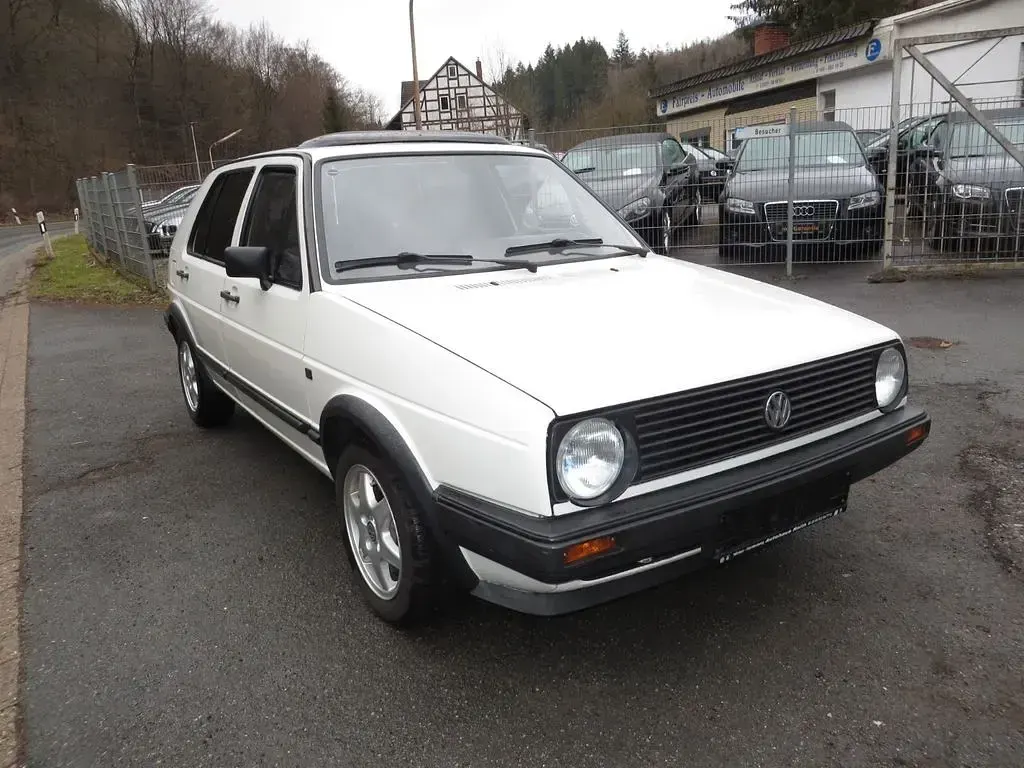 Gebraucht VW Golf II 75 PS (55 kW) 1987 Weiß Kleinwagen