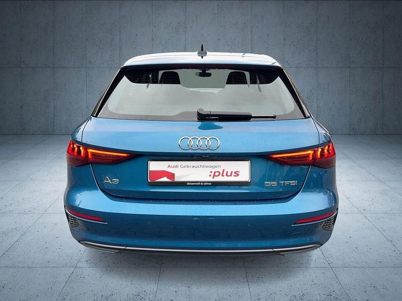 Używany Audi A3 Advanced 150 KM (110 kW) 2020 Niebieski Sedan/Limuzyna