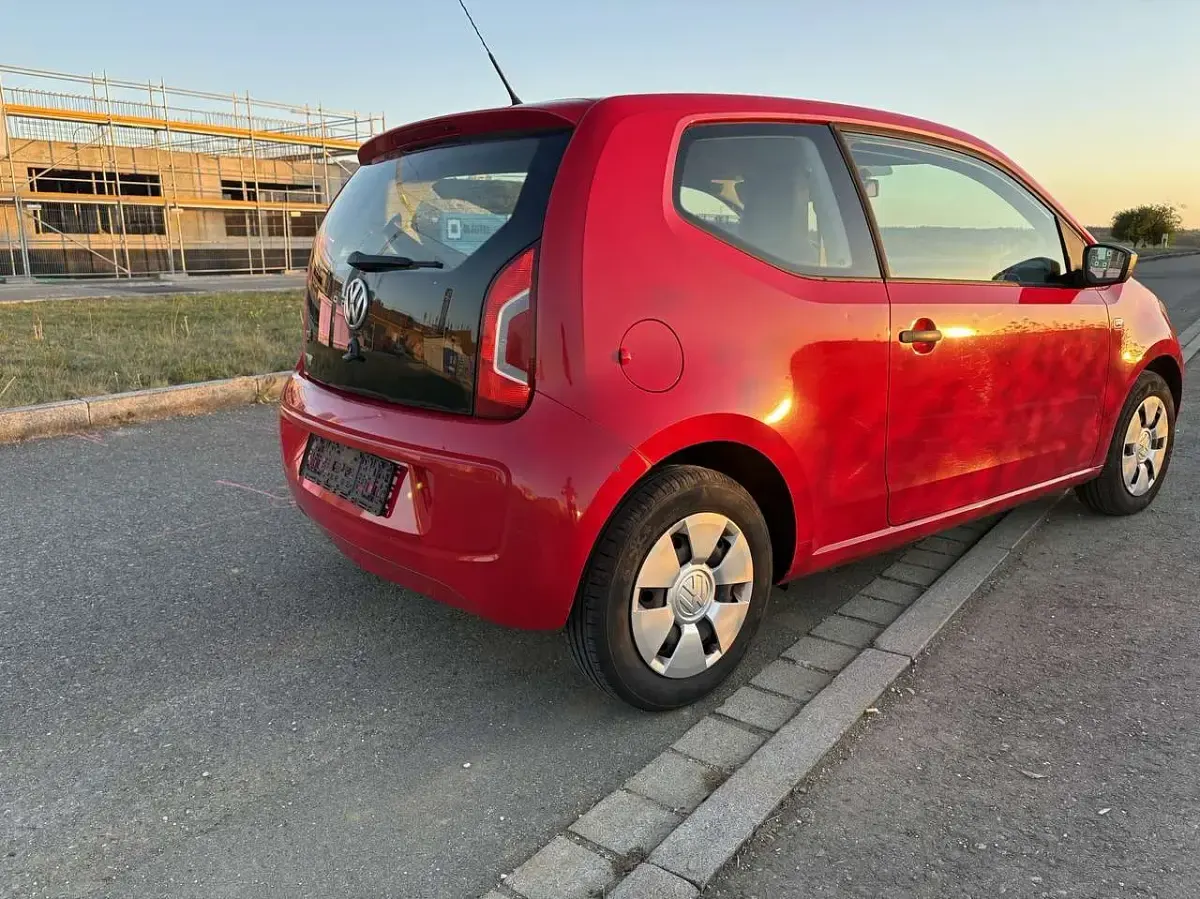 Gebraucht VW up! 60 PS (44 kW) 2012 Rot Kleinwagen