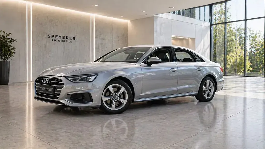 Second-hand Audi A4 Advanced 150 CP (110 kW) 2020 Argintiu Berlinǎ