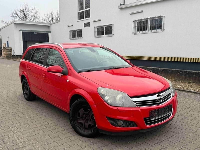 Gebraucht Opel Astra Innovation 90 PS (66 kW) 2008 Rot Limousine