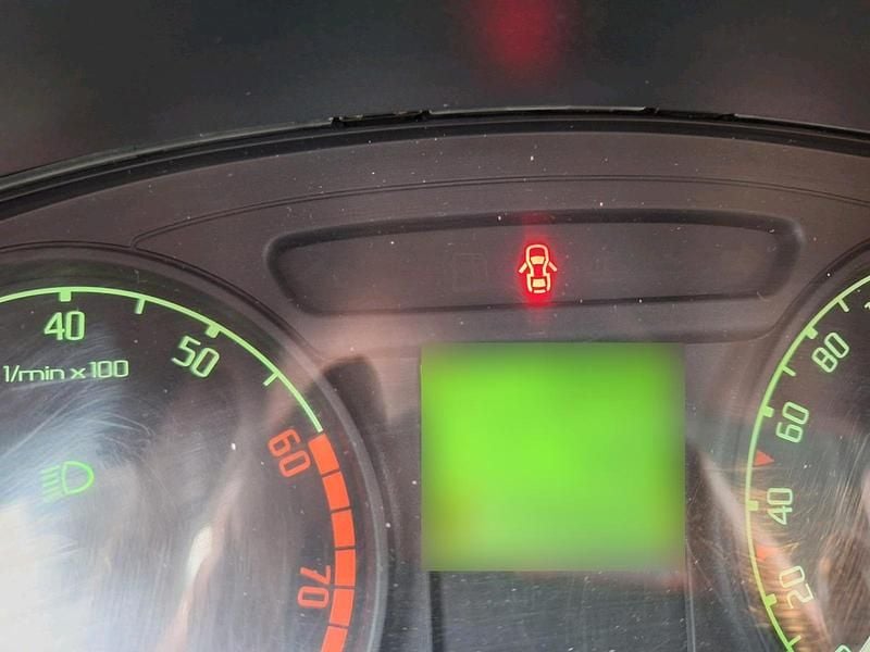 Gebraucht Skoda Roomster 63 PS (46 kW) 2008 Schwarz Van / Kleinbus