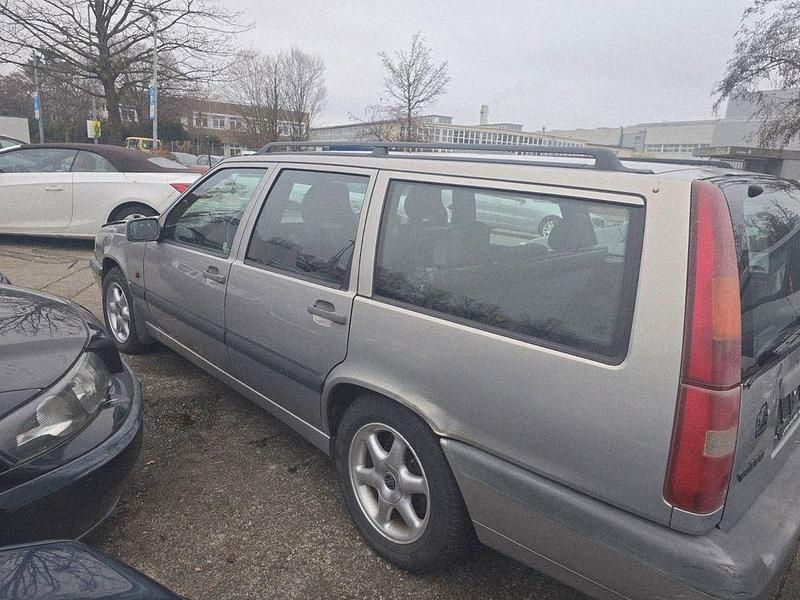 Occasion Volvo 850 144 ch (105 kW) 1995 Gris Break