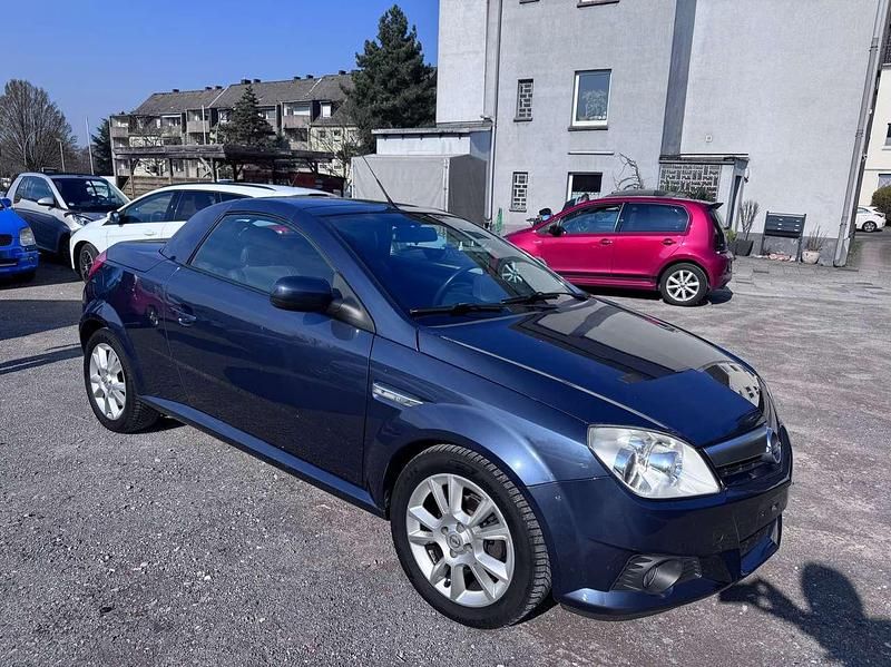 Gebraucht Opel Tigra 90 PS (66 kW) 2006 Grau Cabrio
