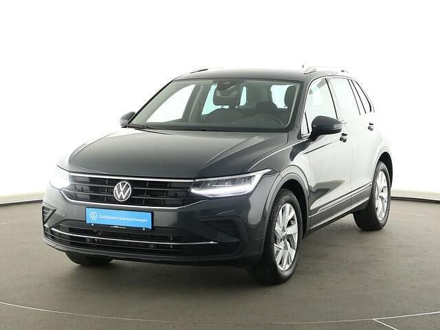 Gebraucht VW Tiguan Move 150 PS (110 kW) 2024 Delfingrau metallic SUV