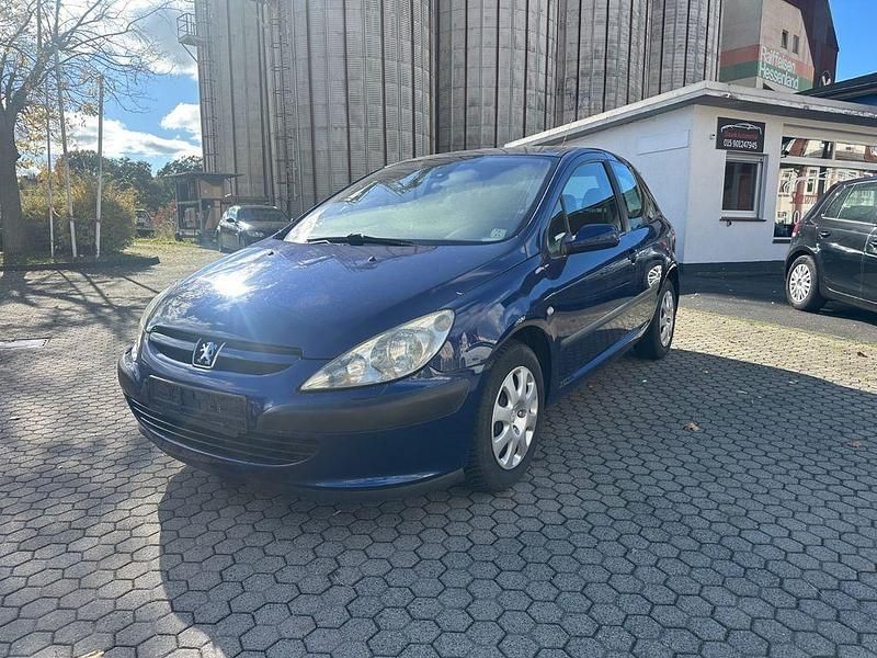 Blau Gebraucht 2003 Peugeot 307 Tendance Kleinwagen | 1.890 € (Fairer Preis) - Bild 1/4