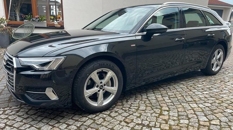 Gebraucht Audi A6 Comfort 204 PS (150 kW) 2021 Schwarz Kombi
