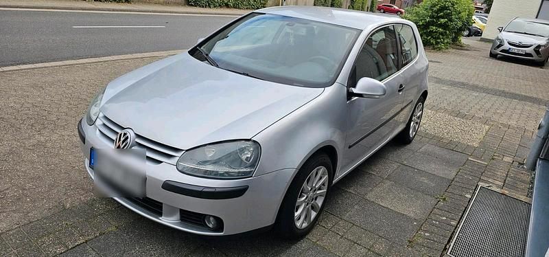 Silber Gebraucht 2006 VW Golf V Coupé | 1.400 € (Guter Preis) - Bild 1/4