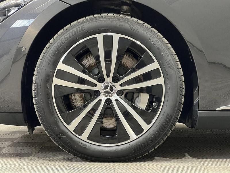 Gebraucht Mercedes EQE350 Premium 214 kW (292 PS) 2025 Grau Limousine