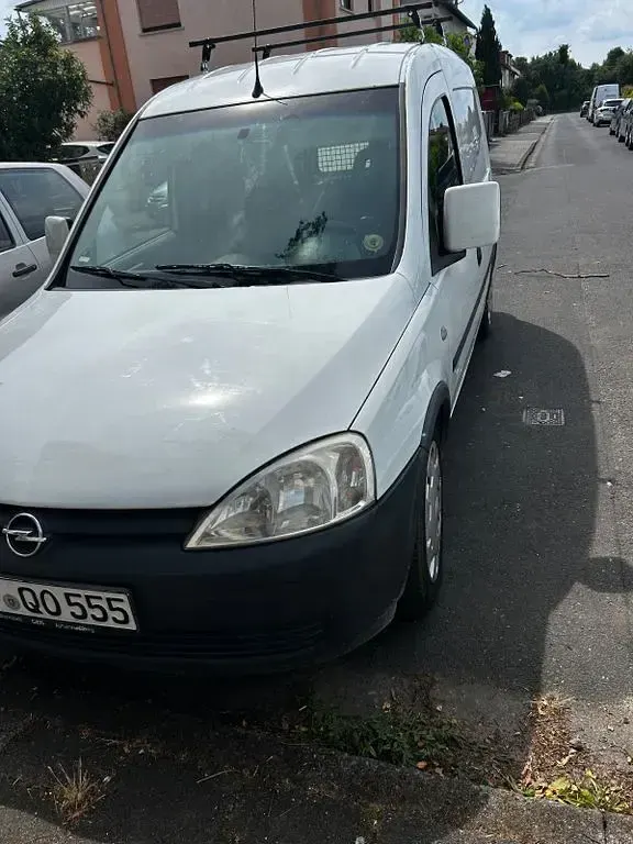 Gebraucht Opel Combo 75 PS (55 kW) 2011 Weiß Van / Kleinbus
