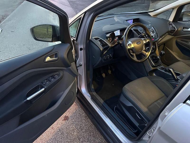 Gebraucht Ford C-MAX Titanium 163 PS (119 kW) 2012 Silber Van / Kleinbus