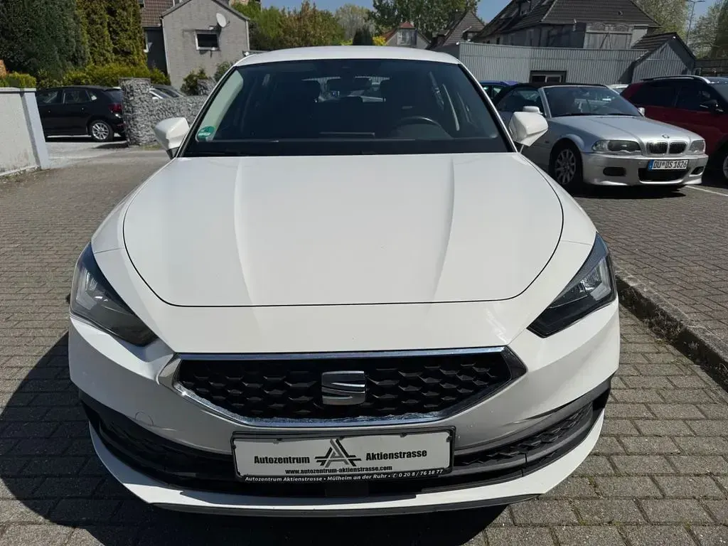 Gebraucht Seat Leon CONNECT 116 PS (85 kW) 2022 Weiß Limousine