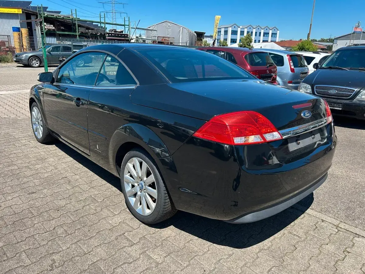 Gebraucht Ford Focus Cabriolet 146 PS (107 kW) 2008 Schwarz Cabrio