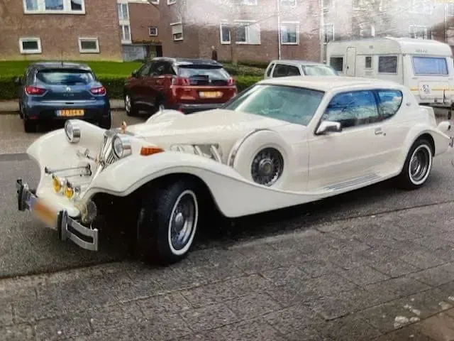 Gebraucht Ford V8 200 PS (147 kW) 1986 Weiß Coupé