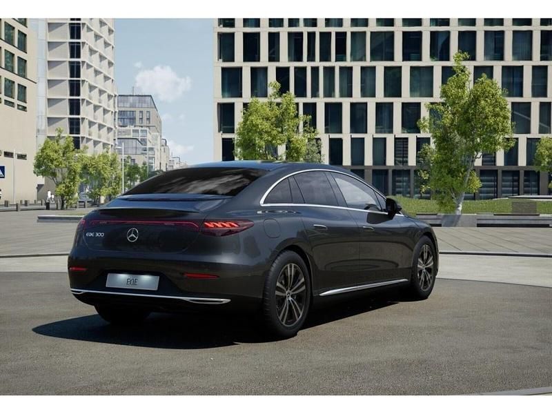 Gebraucht Mercedes EQE300 Electric Art 180 kW (245 PS) 2025 Grau graphitgrau metallic Limousine
