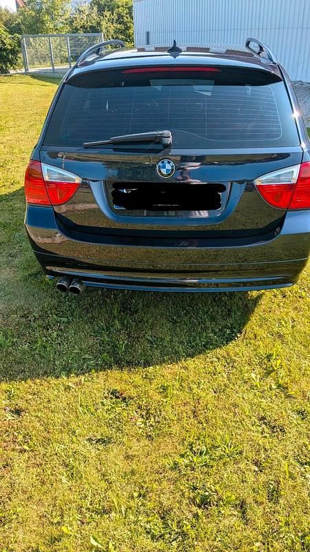 Gebraucht BMW 325 218 PS (160 kW) 2006 Blau Kombi