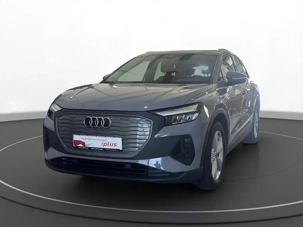 Gebraucht Audi Q4 e-tron Basis 150 kW (204 PS) 2022 Grau SUV