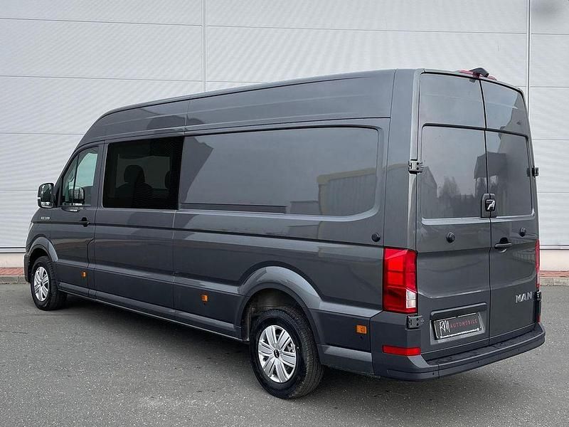 Neu MAN TGE 177 PS (130 kW) 2025 Grau Van