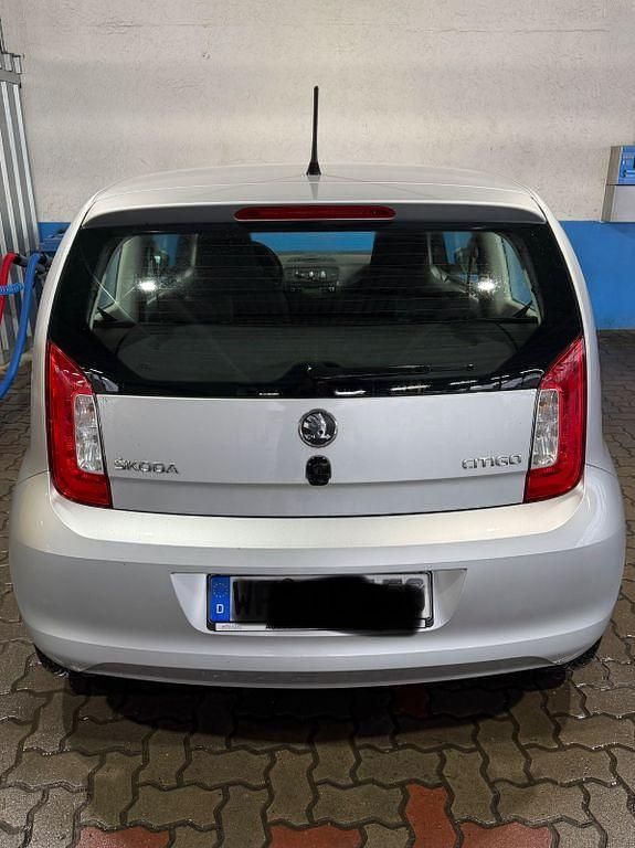 Używany Skoda Citigo Active 60 KM (44 kW) 2014 Srebrny Hatchback