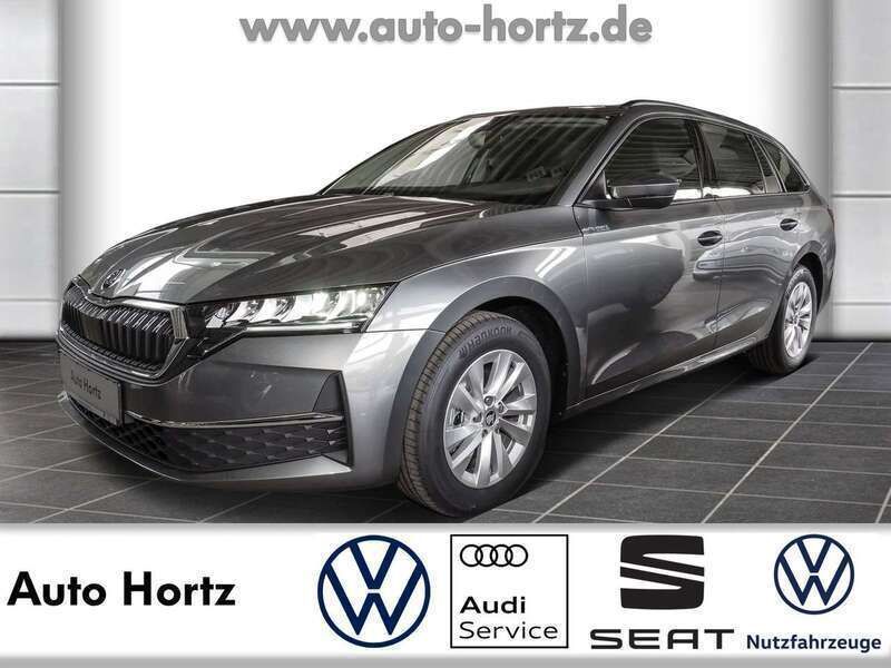 Grau Neu 2025 Skoda Octavia Selection Kombi | 32.450 € (Fairer Preis) - Bild 1/4