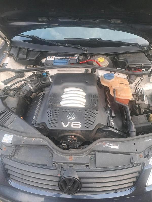 Gebraucht VW Passat 193 PS (141 kW) 1998 Weiß Kombi