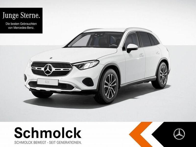 Weiß Gebraucht 2024 Mercedes GLC220 Avantgarde SUV | 55.900 € (Etwas zu teuer) - Bild 1/4