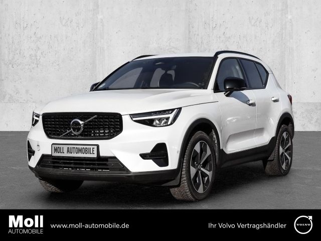 Weiss Gebraucht 2023 Volvo XC40 Plus SUV | 36.140 € (Guter Preis) - Bild 1/4