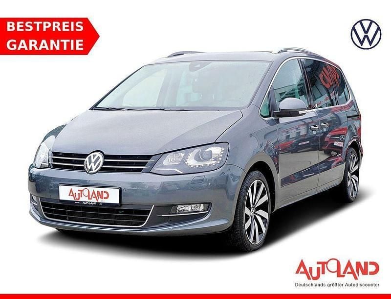 Grau Gebraucht 2020 VW Sharan Highline Van / Kleinbus | 29.950 € (Etwas zu teuer) - Bild 1/4