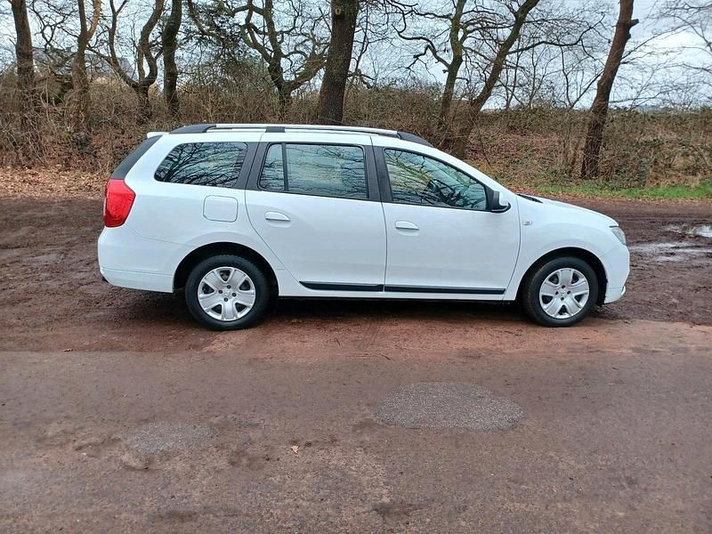Gebraucht Dacia Logan 75 PS (55 kW) 2018 Weiß Kombi