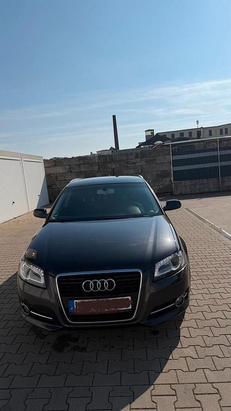Gebraucht Audi A3 140 PS (102 kW) 2011 Schwarz Kleinwagen