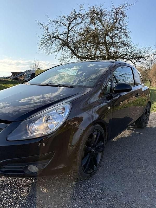 Gebraucht Opel Corsa Satellite 87 PS (63 kW) 2010 Kleinwagen