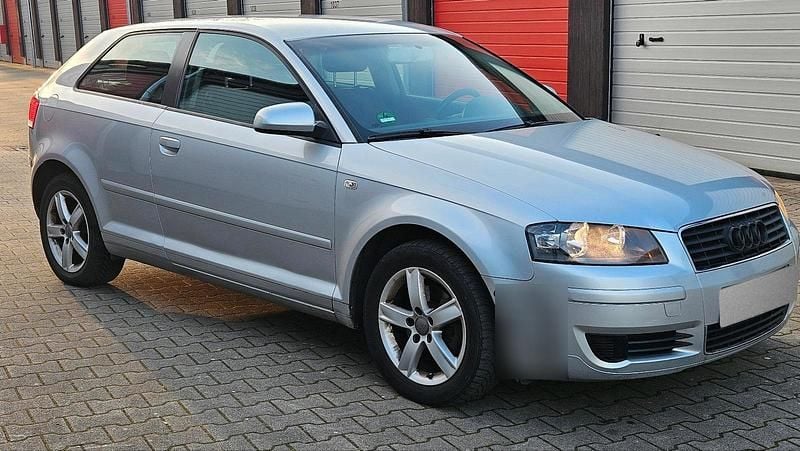 Gebraucht Audi A3 102 PS (75 kW) 2003 Silber Kleinwagen